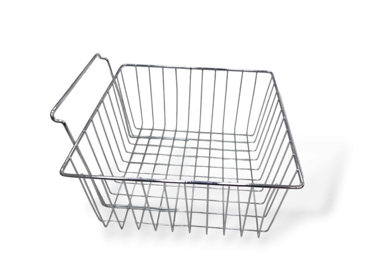Chrome Wire Basket for Slatwall - H15 x W30 x D30cm - Image 2