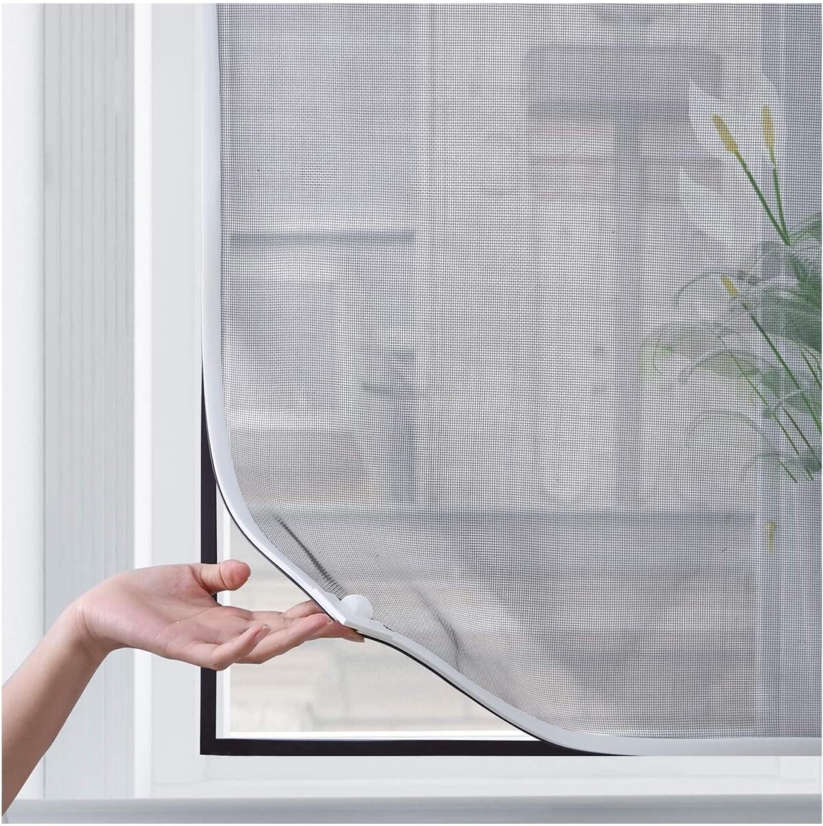 Adjustable Magnetic Window Screen